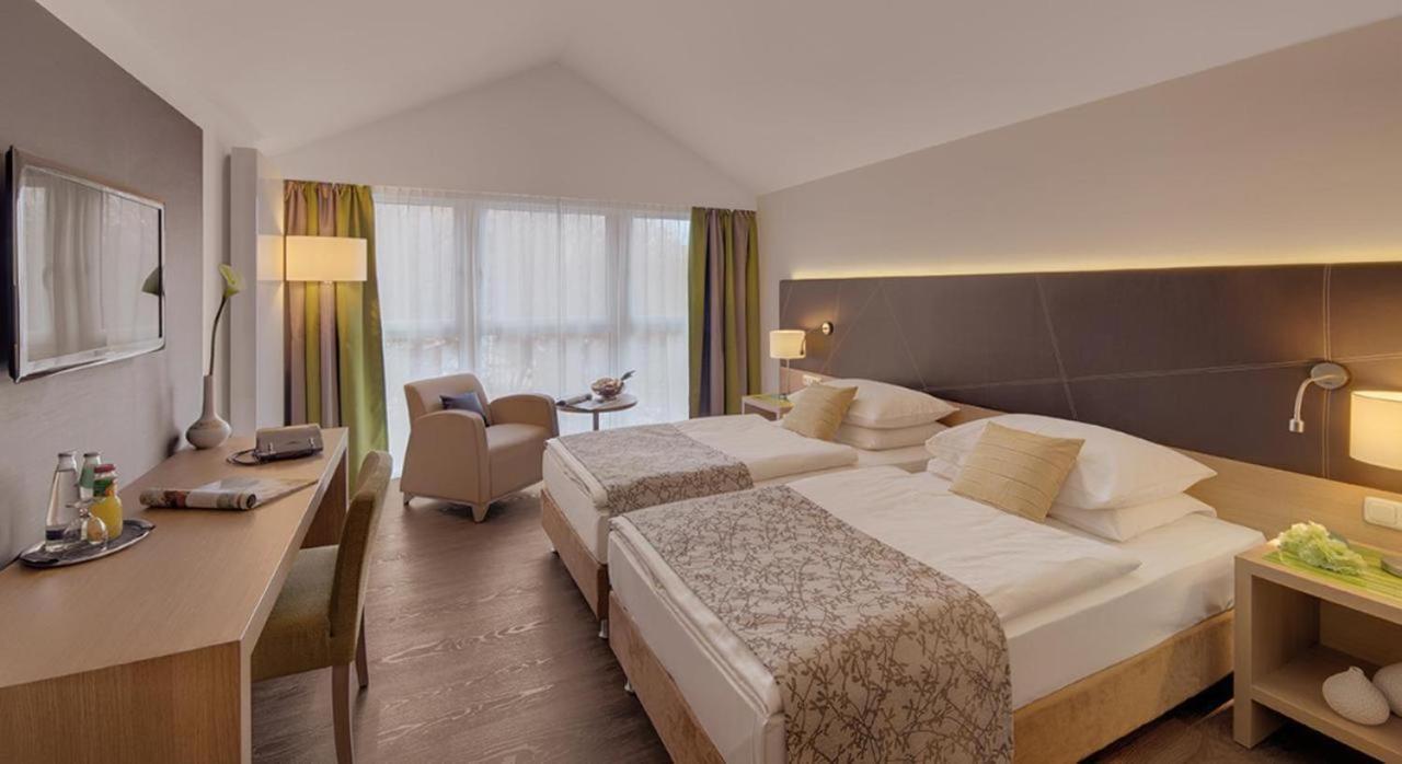 Hotel Holl Schongau Buitenkant foto